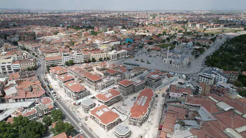 Konyalı vatandaşlar bu fırsat kaçmaz! Merkezdeki dükkanlar satışa çıktı