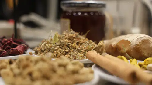 Bağışıklık sistemini güçlendiren doğal şifa kaynağı: Kış çayı