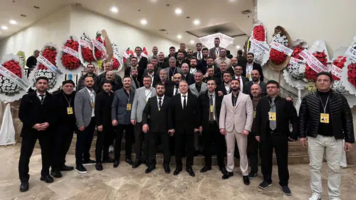 Konyalı emlakçıların yeni başkanı seçildi: Sarı listeye tam destek