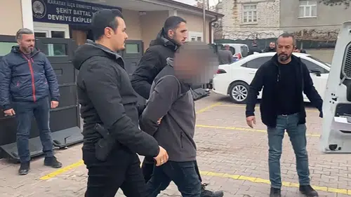 Konya'da kadın kılığına giren firarı zanlı yakalandı