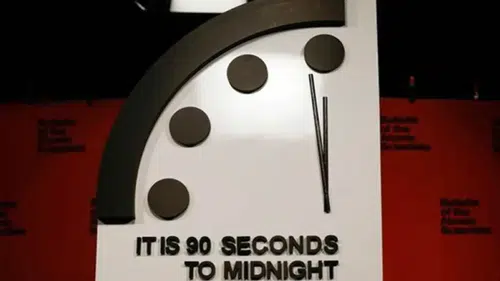 Amerika kıyamet saatini neden yeniden ayarladı: Gece yarısına 85 saniye kala