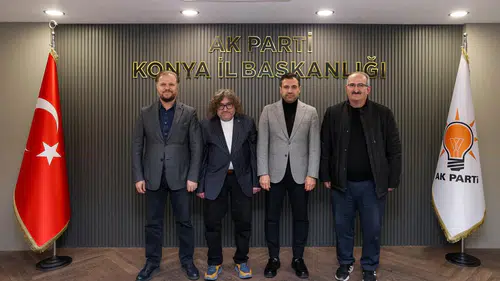 Konya'da özel para Başkan Özgökçen'e hediye edildi