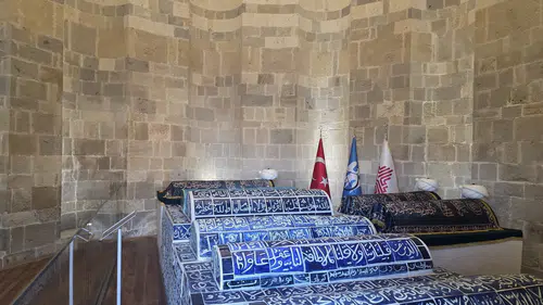 Konya'da bu mezarlarda yatanlar dünya tarihini değiştirdi: Diyâr-ı Rum diyar-ı İslâm oldu