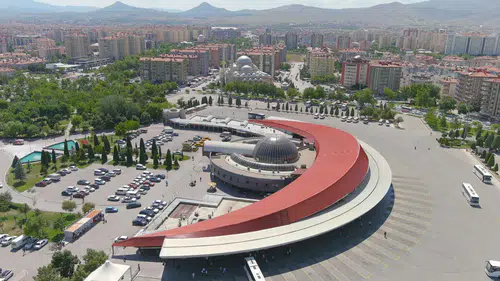 Konya güzergahında yüzde 35-40 azaldı: Otobüs yolculuğu nostalji oldu