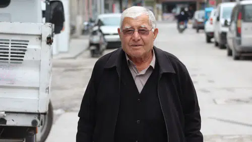 Konya’da sarrafın dikkati yaşlı adamı kurtardı: Tüm birikimi gidiyordu