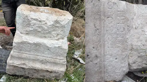Konya’da tarihi eser hırsızlığı: Roma dönemine ait kaideyi kepçeyle söktüler