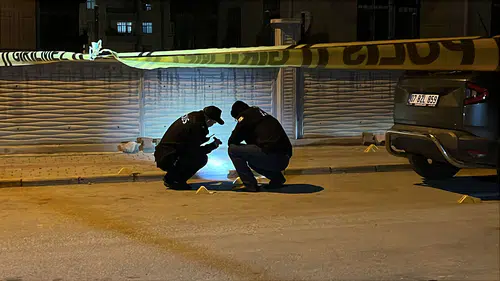 Konya'da gece yarısı acı olay: Eşine kurşun yağdırdı