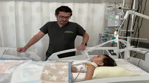 Konya'da 1 yaşındaki bebeğin akciğerinden ceviz çıktı