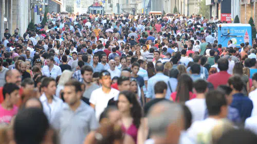 15 yıl içinde 800 milyon genç işsiz sokaklarda olacak: Türkiye için alarm zilleri çalıyor