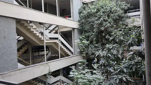 Konya'nın tarihi çarşısında dikkat çeken detay: 30 yıldır ayakta