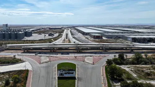 Konya’nın 293 metrelik köprülü kavşağı hızla yükseliyor