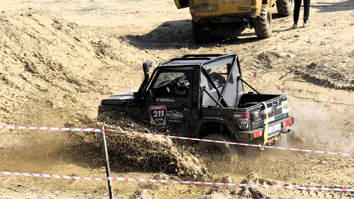 Konya'dan araçlar Babadağ'a akın etti: Gösteri nefes kesti