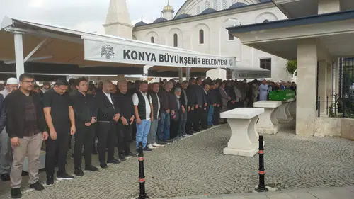 Konya'da namaz kıldıran imam hayatını kaybetti: Sümbül ailesinin acı günü