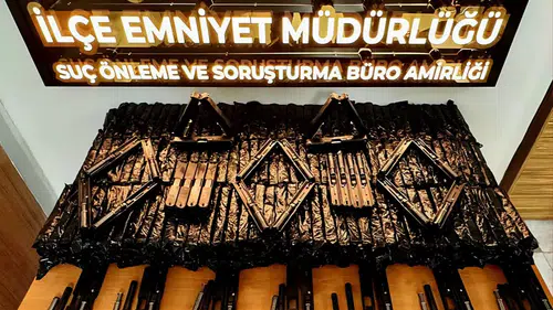 Konya'da bin 560 silah parçası ele geçirildi