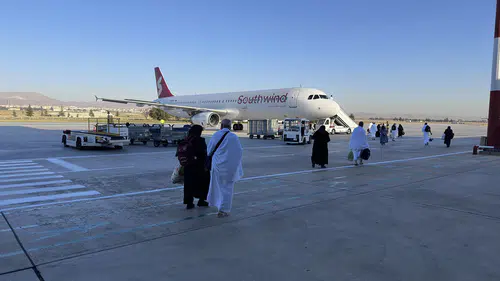 Konya'da Umre heyecanı sürüyor: 3. kafile dualarla yola çıktı