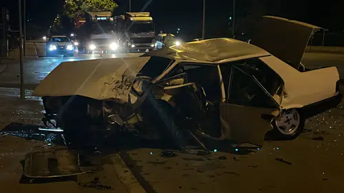Konya’da iki otomobil çarpıştı: Maram'daki kazada 5 yaralı var