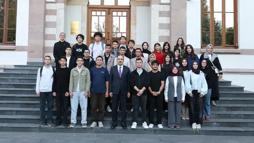 Başkan Altay, Genç Seyyahları ağırladı: Bursa ve Balkan gezisi düzenlendi