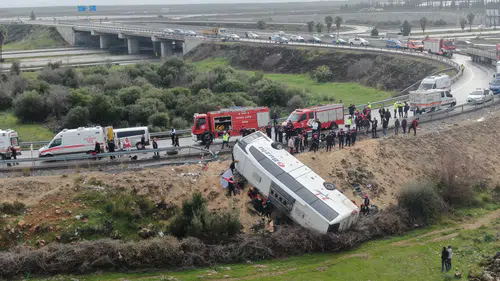 Konyalı anne ve kız otobüs kazasında hayatını kaybetti