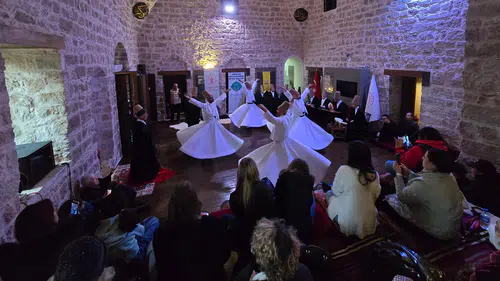 Konya'da başladı dünyaya yayılıyor: Viyana Sema ile tanıştı