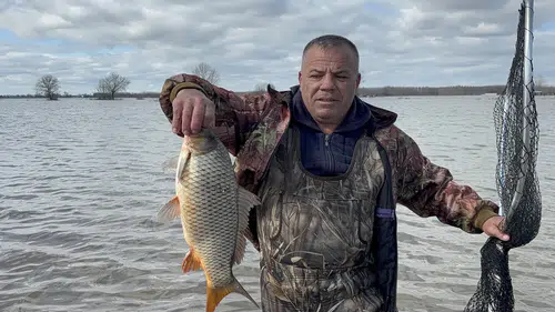 Tarlada balık tuttular: Böylesi ilk kez yaşandı