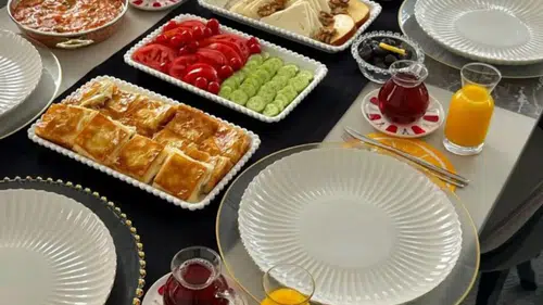 Hangi porsiyonlar kalbe iyi gelir: Bayramda beslenme uyarıları üst üste geliyor