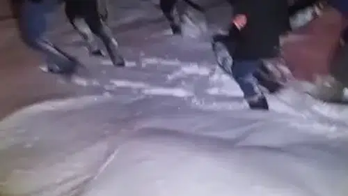 85 yaşındaki hasta leğenle taşındı: İnsan boyu karda nefes nefese operasyon