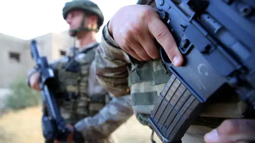 MSB Açıkladı: Türk askeri Barış Pınarı Harekat bölgesinden çekilmedi