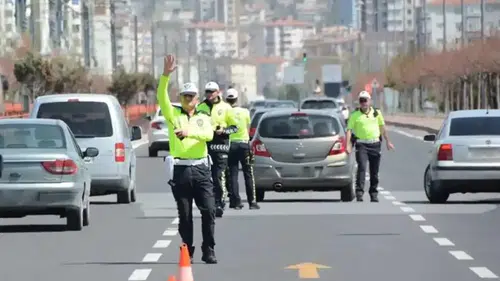 Hız limitleri kaç kilometre, radarda hata payı ne kadar: Ehliyetinizi kaptırmayın