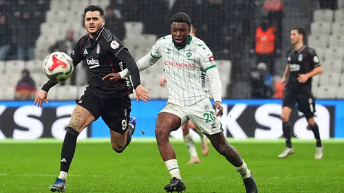 Konyaspor’da Riechedly Bazoer’in forma hasreti bitecek mi?