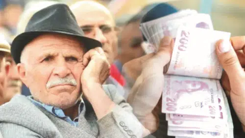Emeklinin bayram ikramiyesine başka bayrama kaldı