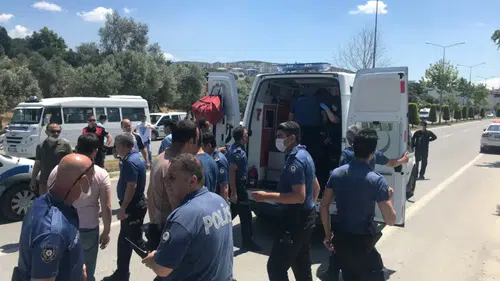 Polis servisi kaza yaptı:  Şehit ve çok sayıda yaralı var