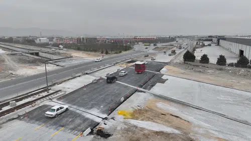 Konya'nın yeni tramvayında kritik eşik atlandı: Köprü trafiğe açıldı