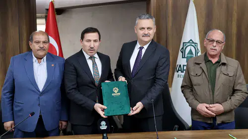 Karatay'a yeni sağlık yatırımı: Ovakavağı için imzalar atıldı