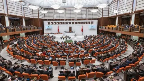 TBMM'ye dilekçe: Toplum ahlakına zarar verdiği düşünülen diziler yasaklansın