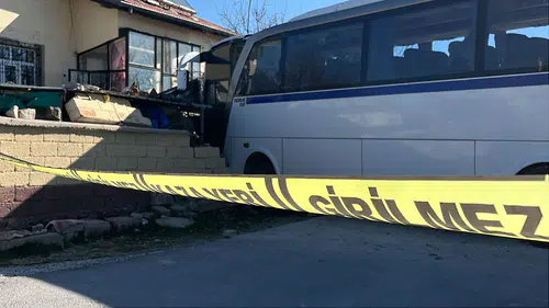 Konya Valisi ve Başkan Altay'dan yaralanan vatandaşlara geçmiş olsun mesajı