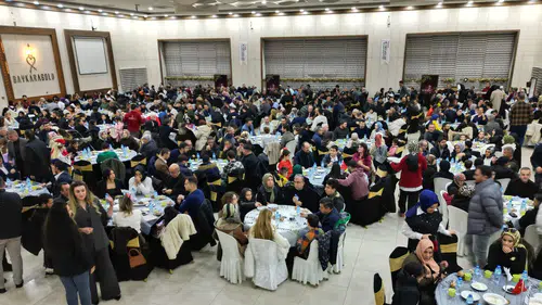 Konya'da anlamlı iftar: TÜGİK, büyüklerimizi ve çocukları buluşturdu