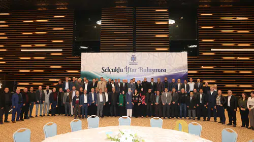 Türkiye'nin 13. büyük ilçesi Selçuklu iftar sofrasında buluştu