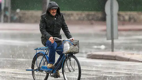 Yağışlar ne kadar sürecek: Konya'ya yağan sanki bahar yağmuru