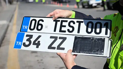 Konya'da APP plaka sitemi: 150 TL ek ücret istiyorlar