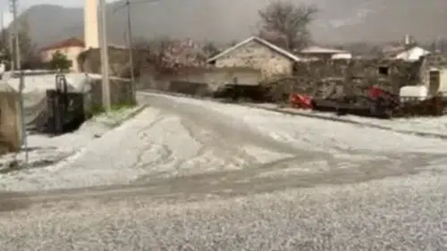 Konya beyaza büründü: Bu sefer kar değil dolu!