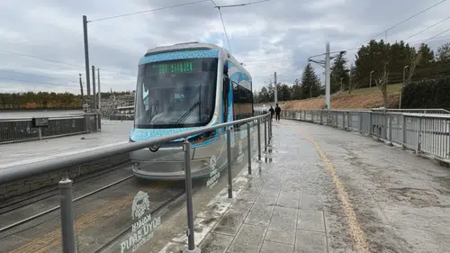 Konya'nın seferlerini durduran kaza: Tramvay hattı kilitlendi