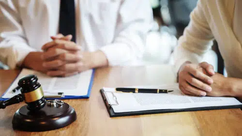 Yıllarca süren çekişmeli boşanma davaları bitecek: 'Arabulucu' modeli geliyor