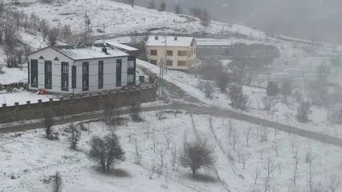 Konya'da Mart kapıdan baktıracak mı: Hadim'de kar yağışı başladı