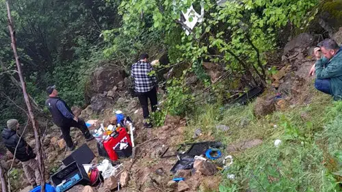 Bayram tatilinde facia gibi kaza: Anne ve baba öldü, 4 çocukları ağır yaralı