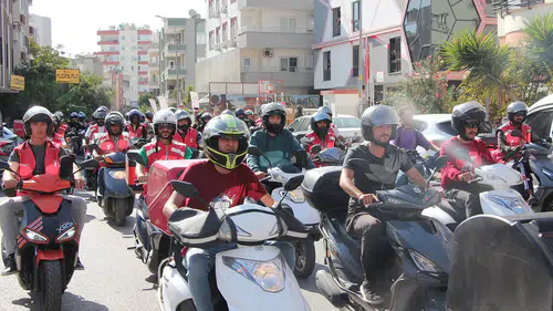 Motokuryeler artık "Esnaf Kurye" oldu: Binlerce lira ödeyecekler