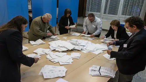 Putin ve Trump destekliyordu: Macaristan'da Orban kaybetti