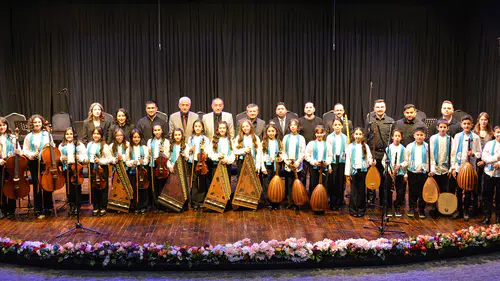 Konya'da Geleceğin Sanatçıları Türk Müziği Günleri’nde sahneye çıktı