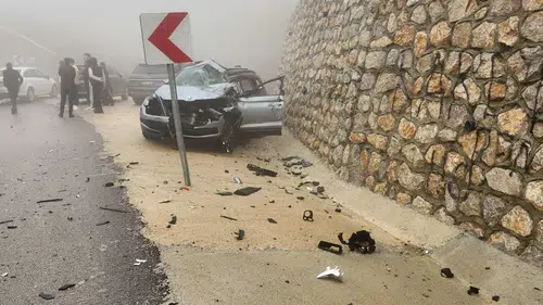 Konya'nın kafa karıştıran yolunda feci kaza: Ölü ve yaralılar var