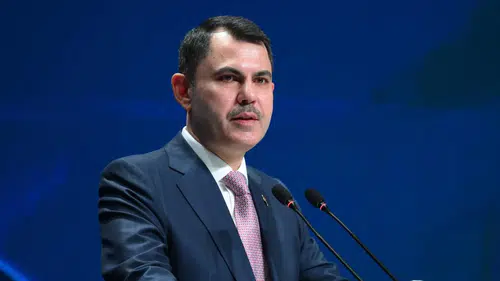 Bakan Kurum: İşgalci İsrail'i tarih soykırım suçlusu olarak yazacak