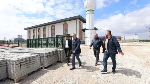 Konya'nın yeni sanayisine cami yapıldı: Mimarisi dikkat çekiyor